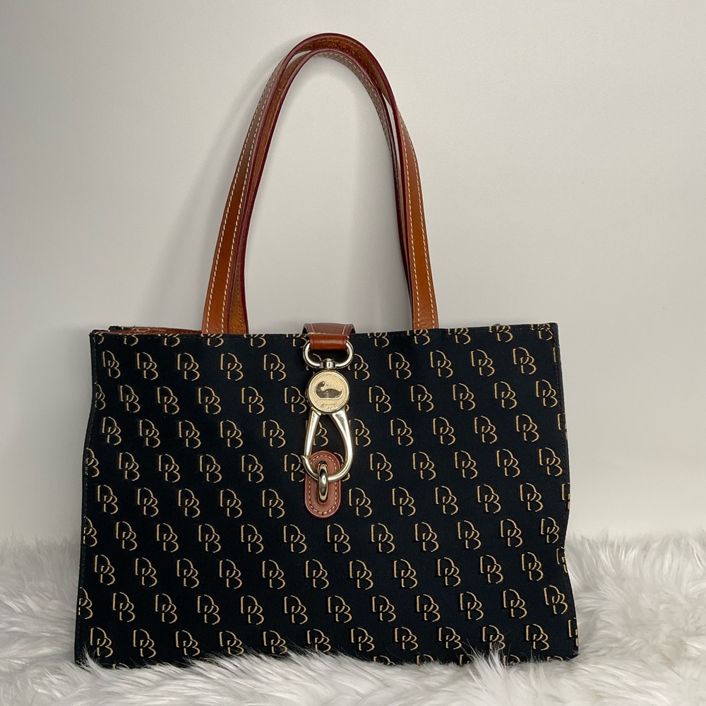 Dooney And Bourke 🦆 All-over Logo Signature Canvas And Leather Lock Tote